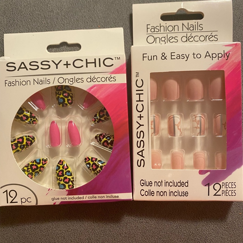 💜Bundle of 2 pack Sassy + Chic Fashion Nail Kits